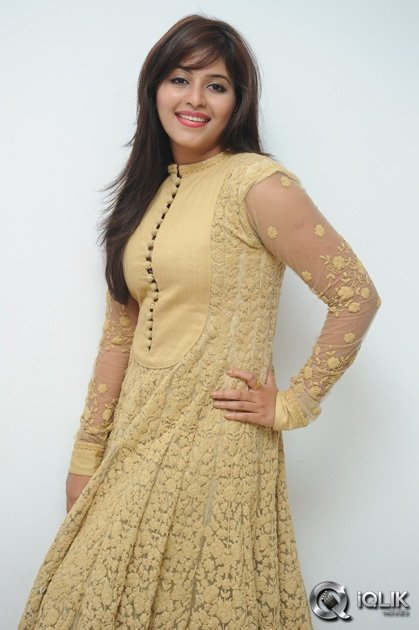 Anjali-at-Geethanjali-Movie-Success-Meet